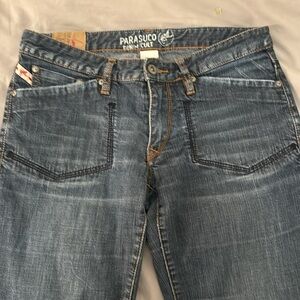 Parasuco Jeans, great colour & cute front pockets!